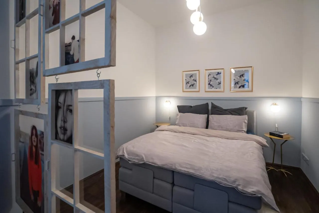 Designer Loft-Ferienwohnung Im Zentrum Mit Tiefgaragen-Parkplatz, Waschmaschine Und Privatterrasse Leipzig